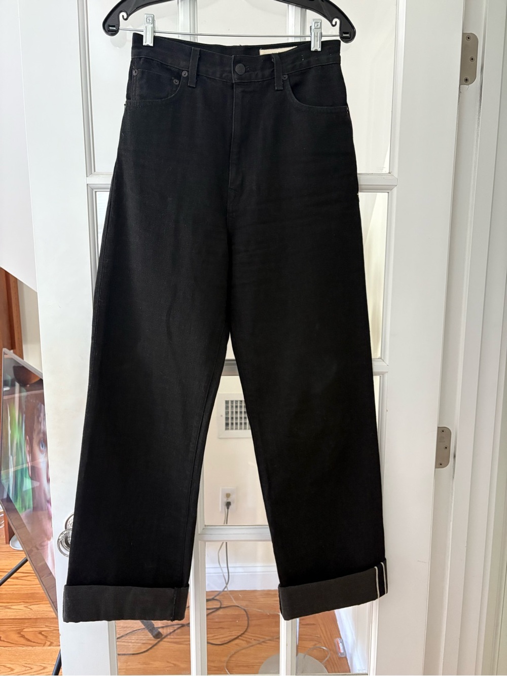 imogene + willie High-Rise Straight Leg Jeans in Black